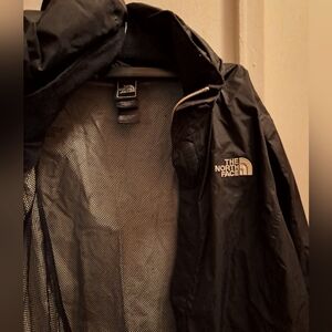 NORTHFACE XL, L WATERPROOF RAIN JACKET, HOOD, POCKETS, BLACK
